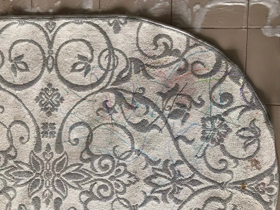 carpet and area rug cleaning in Chicago before cleaning